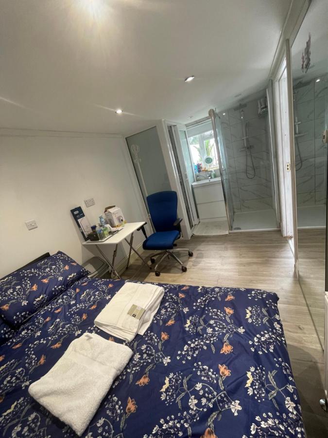 North Avenue Guest House Ltd, Heathrow Airport-Free Parking Hayes  Zewnętrze zdjęcie