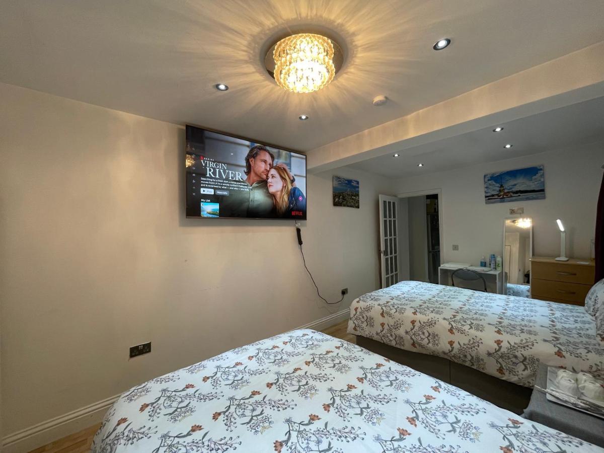 North Avenue Guest House Ltd, Heathrow Airport-Free Parking Hayes  Zewnętrze zdjęcie