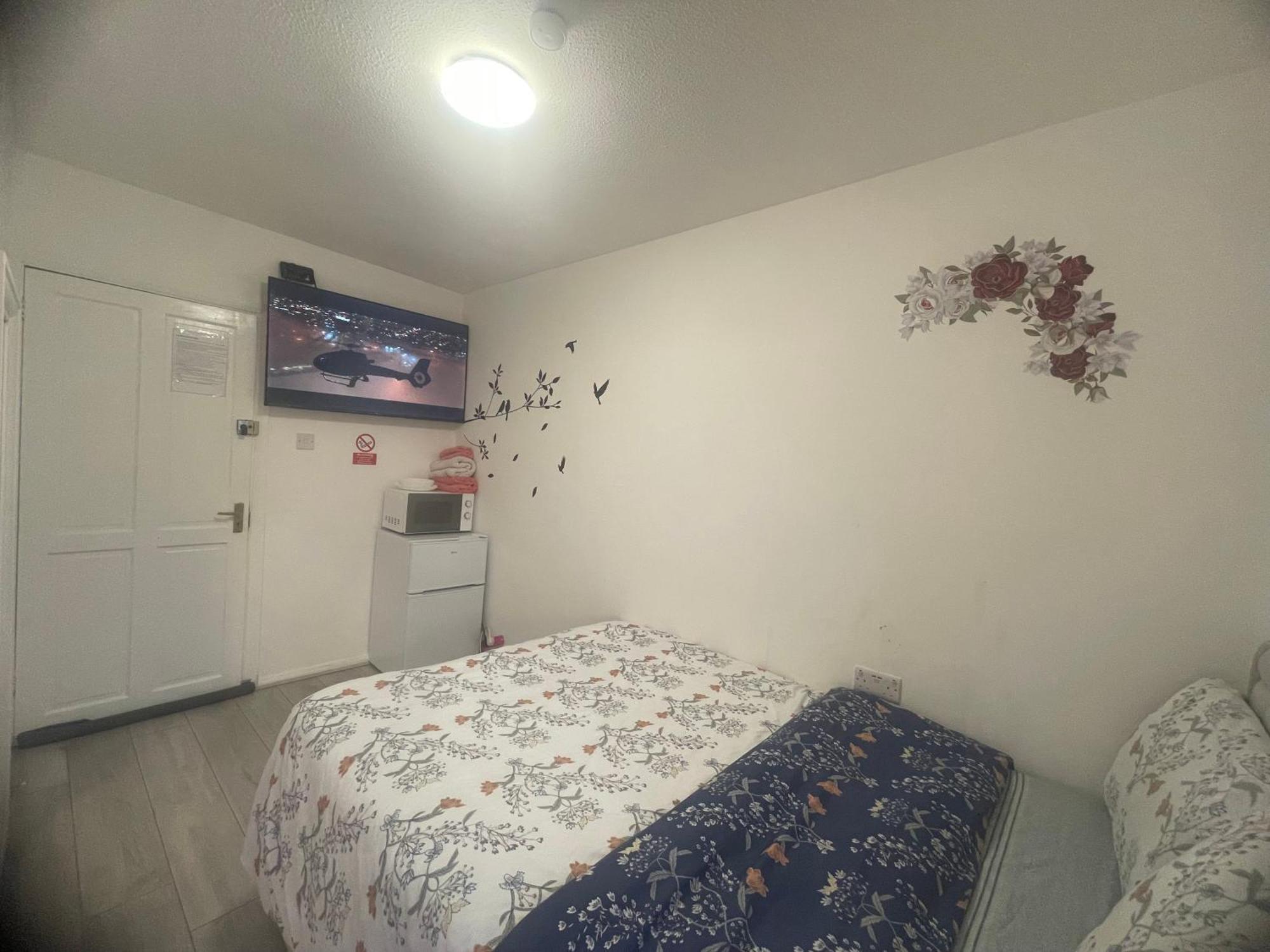 North Avenue Guest House Ltd, Heathrow Airport-Free Parking Hayes  Zewnętrze zdjęcie
